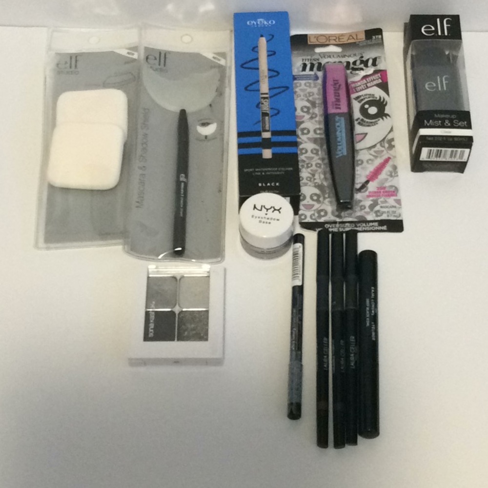 Assorted Make Up Bundle! MAKE OFFER!
